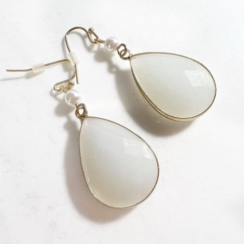 4/$25 Pearl And Glass Drop Earrings